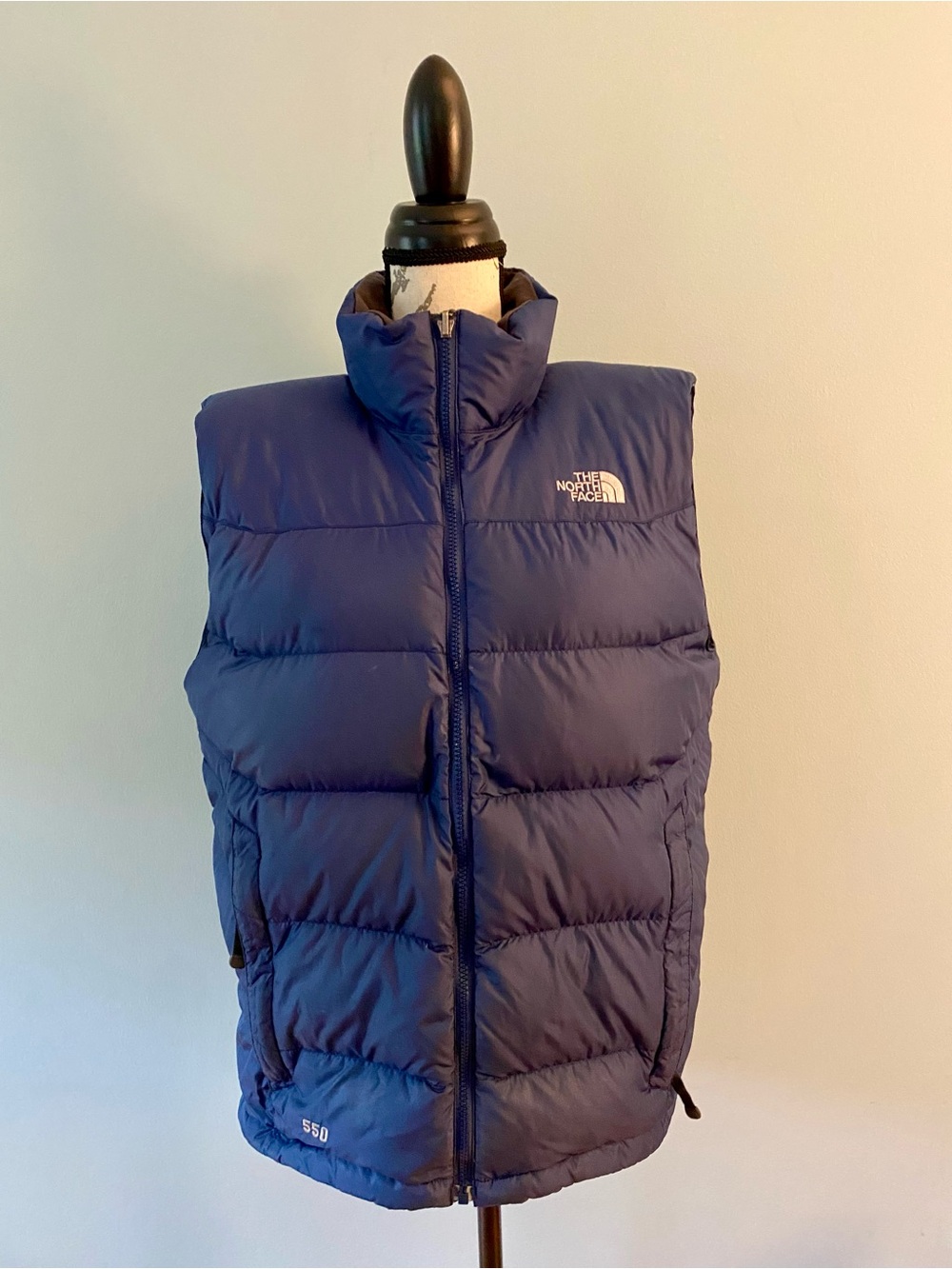 The North Face Men’s 550 Down Vest in Deep Blue Size Medium
